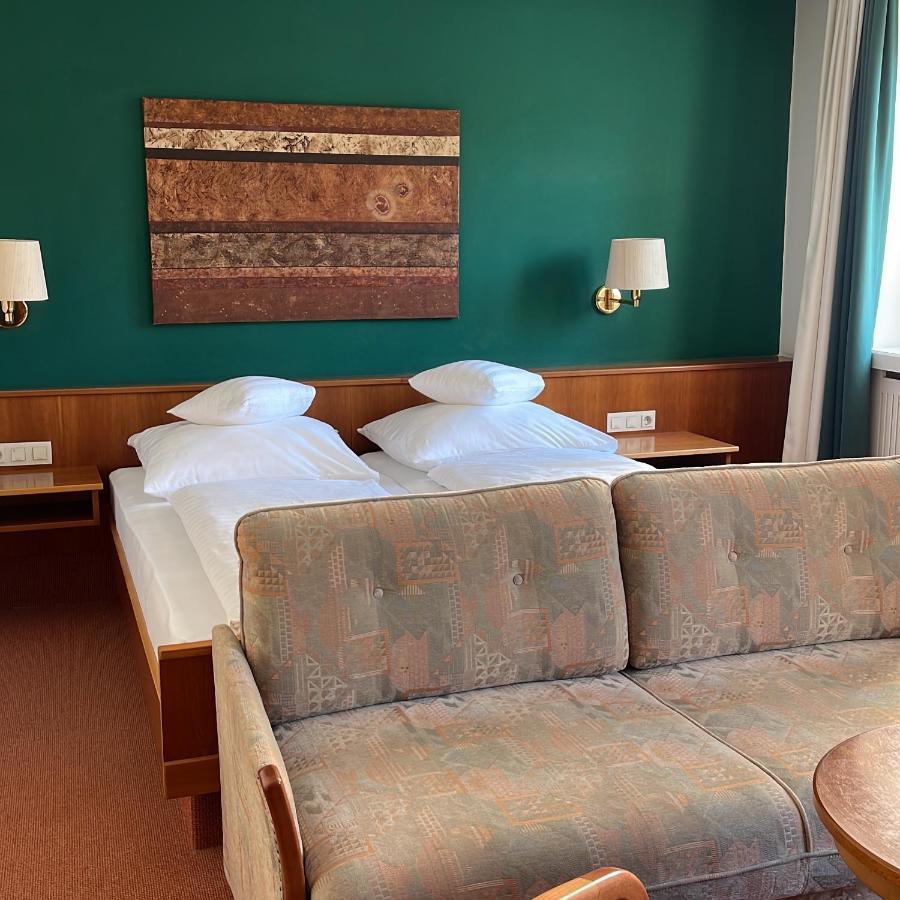 Hotel Jungbraeu Abensberg Extérieur photo