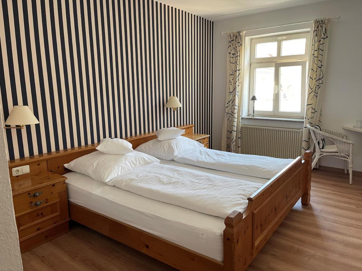 Hotel Jungbraeu Abensberg Extérieur photo