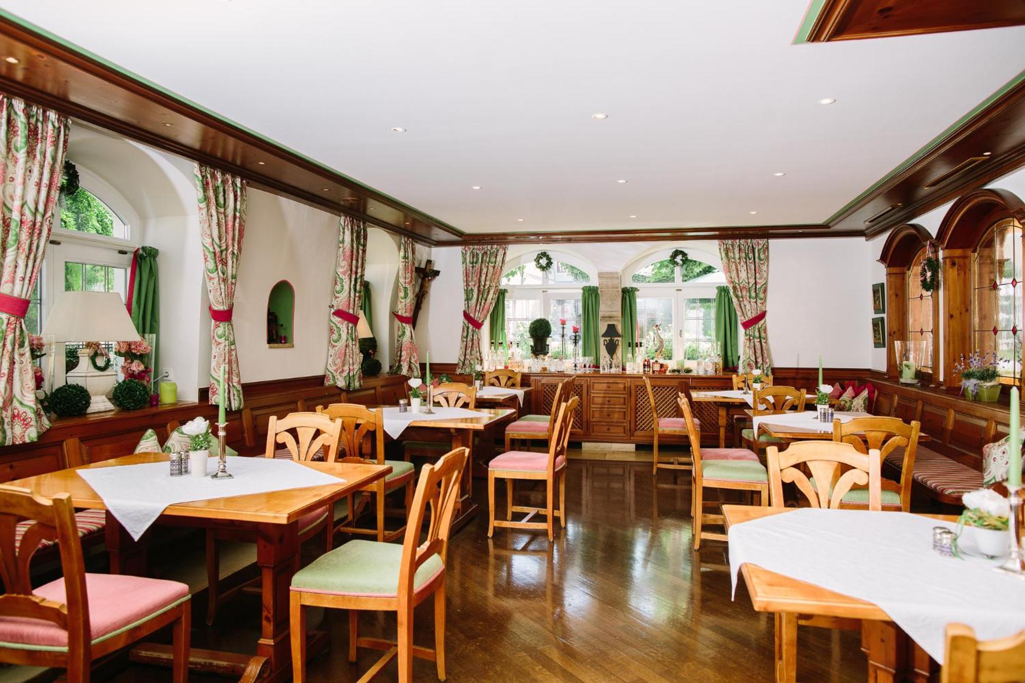 Hotel Jungbraeu Abensberg Extérieur photo